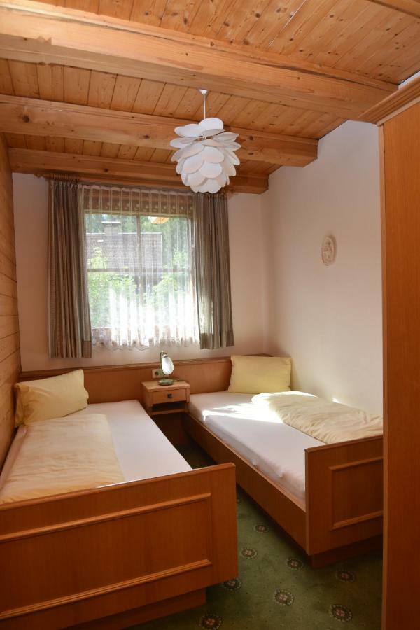 Haus Amadeus Hotel วาไกรน์ ภายนอก รูปภาพ